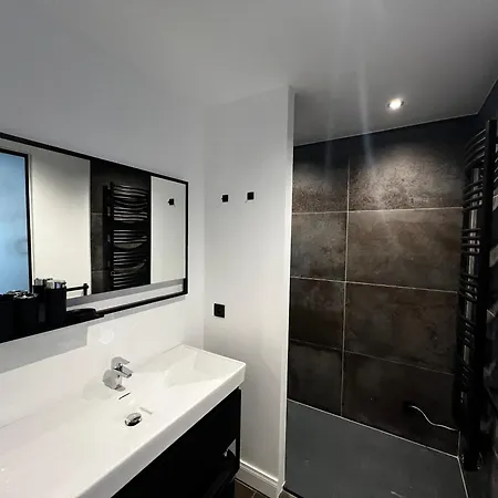 Eugene Apartmán Tournai